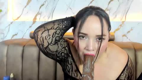 Snapshot of brenda_rossee chatting on February 19, 4:41 am Brenda online show from February 19, 4:41 am