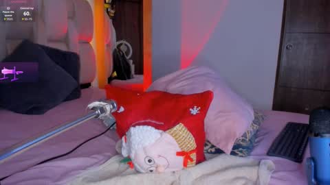 Snapshot of brenda_ruiz_ chatting on November 20, 10:15 am Branda online show from November 20, 10:15 am