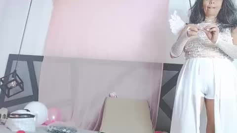 BRENDA VELASQUEZ online show from October 31, 7:48 pm