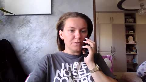 Brenda online show from June 9, 6:47 am