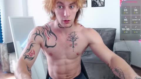 Snapshot of brendan__piks chatting on October 8, 10:13 am brendan__piks online show from October 8, 10:13 am