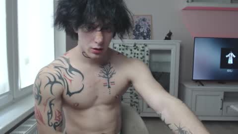 Snapshot of brendan__piks chatting on February 22, 10:14 am brendan__piks online show from February 22, 10:14 am