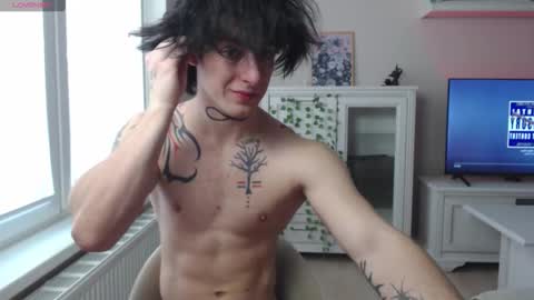 Snapshot of brendan__piks chatting on March 18, 8:50 am brendan__piks online show from March 18, 8:50 am