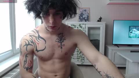 Snapshot of brendan__piks chatting on March 20, 8:52 am brendan__piks online show from March 20, 8:52 am