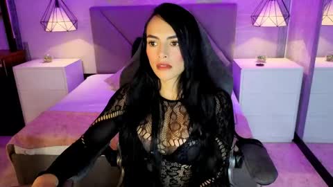 Snapshot of brendasweet10 chatting on April 11, 7:45 am brendasweet10 online show from April 11, 7:45 am