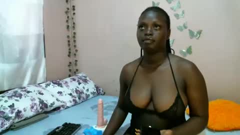 Snapshot of brennabaibe chatting on January 23, 5:35 am Brenda xxx online show from January 23, 5:35 am