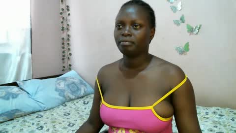 Snapshot of brennabaibe chatting on March 8, 12:30 pm Brenda xxx online show from March 8, 12:30 pm