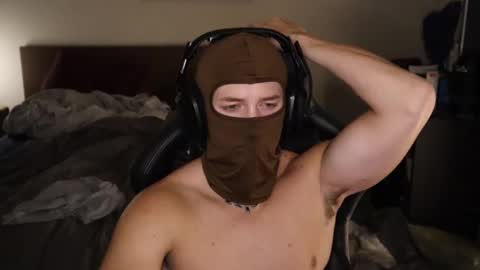 brentonverde online show from November 23, 12:21 am