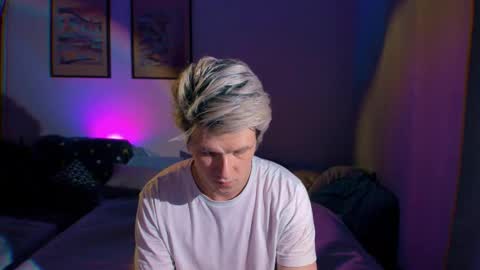 brestonsweet online show from September 22, 7:49 pm