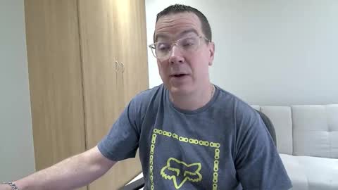 Brett online show from September 27, 11:26 am