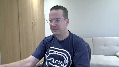 Brett online show from November 18, 2:43 pm