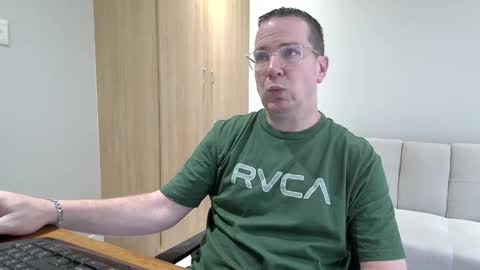 Brett online show from November 23, 1:11 pm