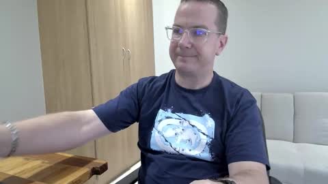 Brett online show from December 16, 12:32 pm