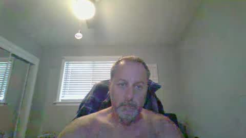 hey online show from May 6, 8:25 pm