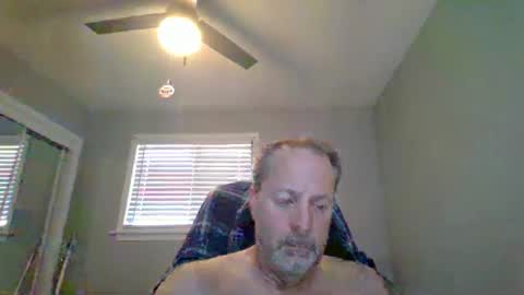 Snapshot of brettsky chatting on June 3, 7:41 pm hey online show from June 3, 7:41 pm