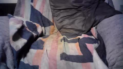 raining down on me online show from February 9, 3:54 am