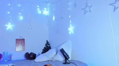 Snapshot of bri_cullen chatting on December 28, 3:37 am Bri cullen online show from December 28, 3:37 am