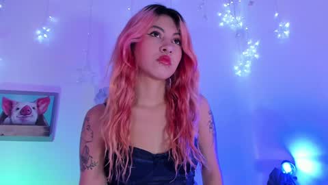 Snapshot of bri_cullen chatting on February 5, 3:34 am Bri cullen online show from February 5, 3:34 am