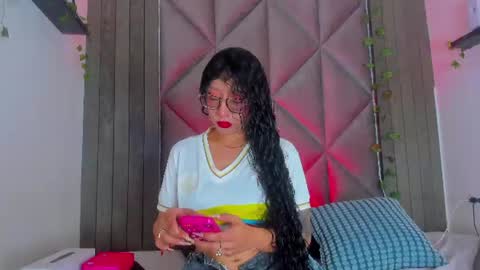 B R I A  online show from June 24, 2:54 am