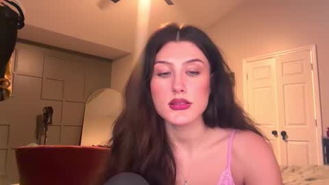 Brianna3 online show from November 3, 7:31 am