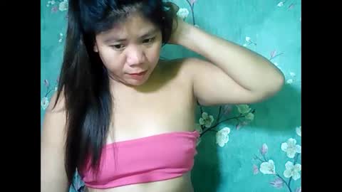 Snapshot of briana311387 chatting on January 5, 1:03 am im birana online show from January 5, 1:03 am