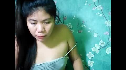 Snapshot of briana311387 chatting on January 27, 1:05 am im birana online show from January 27, 1:05 am