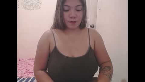 Snapshot of briana_lovexx chatting on December 4, 2:32 am Briana online show from December 4, 2:32 am