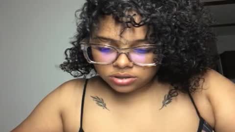briana_smile online show from February 10, 4:27 am