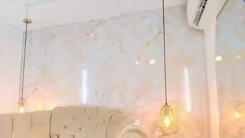 Snapshot of brianaduque chatting on March 19, 8:24 pm Brianna New Account online show from March 19, 8:24 pm