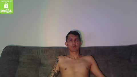 Snapshot of brianbigcock777 chatting on February 25, 6:39 pm brian ruiz online show from February 25, 6:39 pm