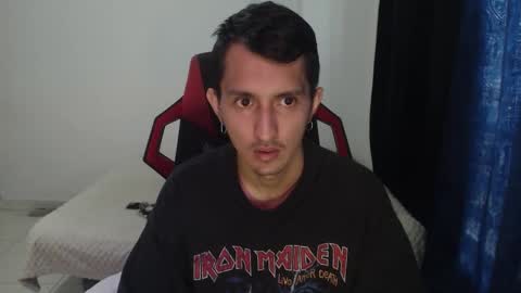 Snapshot of brianbigcock777 chatting on March 21, 7:17 pm brian ruiz online show from March 21, 7:17 pm