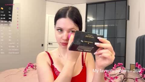 I am Valery ntmu Lets hit 10 Thumbs Up together We are almost done online show from March 29, 6:13 am