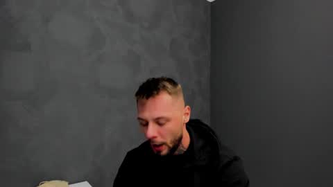 Brian online show from December 12, 6:47 am