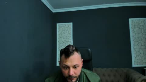 Brian online show from May 6, 3:35 am