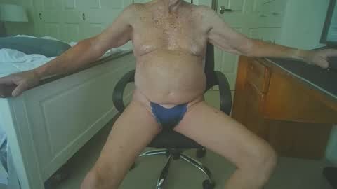 Snapshot of brianj_22 chatting on February 17, 2:19 am Brianj 22 online show from February 17, 2:19 am