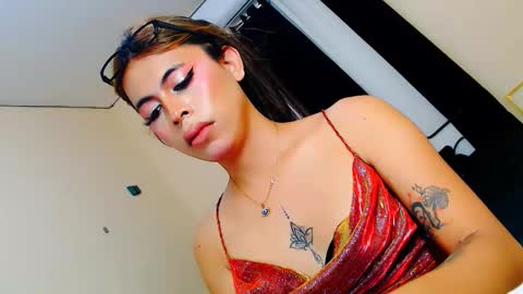 Briannarose online show from October 25, 4:02 pm