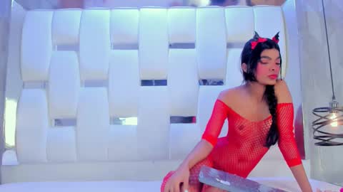 briannaroses1 online show from October 17, 9:17 pm