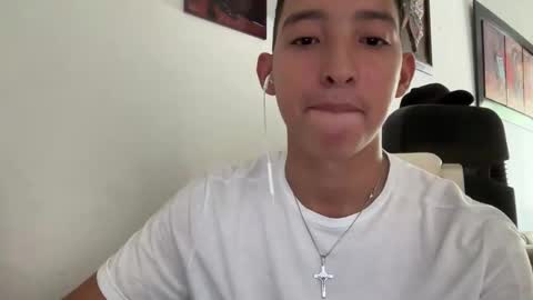 briannx_ online show from December 20, 7:32 pm