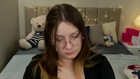 briarwynn online show from May 4, 6:04 pm