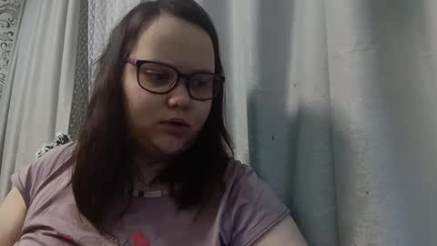 Snapshot of bridget_julianne chatting on February 4, 11:38 pm Bridget Julianne online show from February 4, 11:38 pm