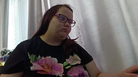 Snapshot of bridget_julianne chatting on February 27, 10:15 am Bridget Julianne online show from February 27, 10:15 am
