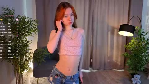 Hanna online show from May 8, 2:06 am