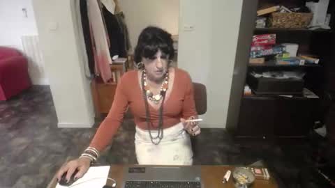 Snapshot of bridgetfouru chatting on May 6, 5:14 am bridgetfouru online show from May 6, 5:14 am