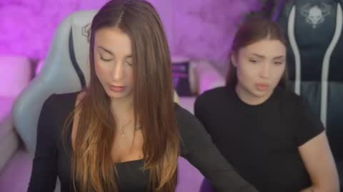 Snapshot of bright_diamonds_054 chatting on October 29, 8:38 am Diamonds Girls online show from October 29, 8:38 am