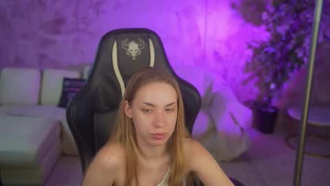 Diamonds Girls online show from November 16, 11:43 pm