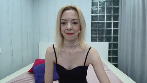 Heather online show from May 13, 12:41 am