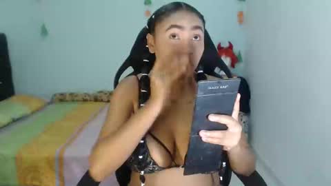 Snapshot of brigitte_6 chatting on March 11, 9:48 pm brigitte online show from March 11, 9:48 pm