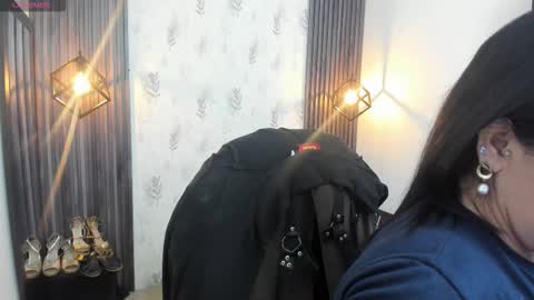 BRIGITTE online show from December 2, 4:02 pm