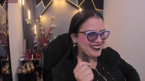 BRIGITTE online show from March 15, 1:33 am