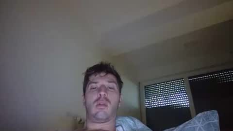 Snapshot of brii0000 chatting on January 7, 12:09 pm brii0000 online show from January 7, 12:09 pm